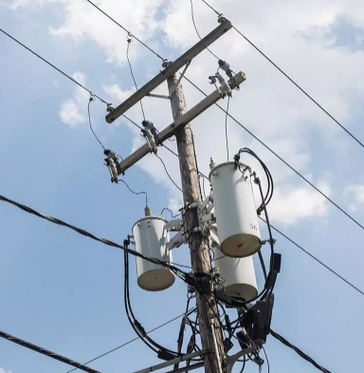 كم تكلفة محول عمود الكهرباء؟