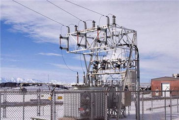 كيفية حساب الطاقة في محول طاقة ثلاثي الطور 30 ​​كيلو فولت أمبير