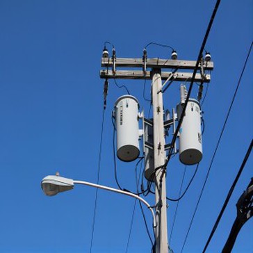 هل يستهلك المحول الطاقة بدون تحميل؟