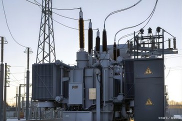 هل يمكن استخدام المحول لتشغيل محرك أكبر؟