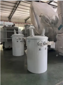 pole mounted transformer