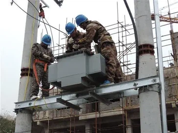 كم هو محول الطاقة؟