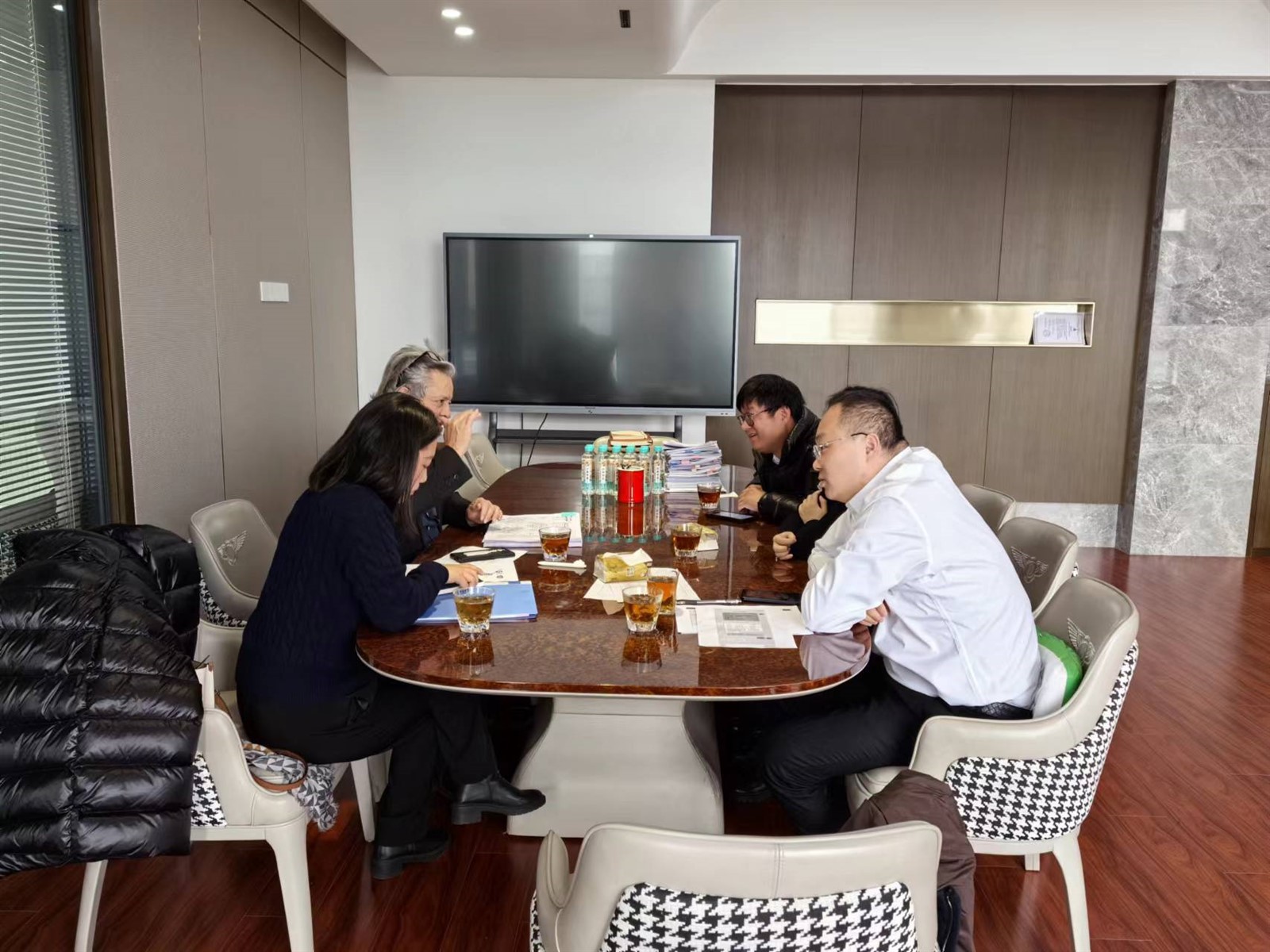 news-1706-1279 news-1706-1279