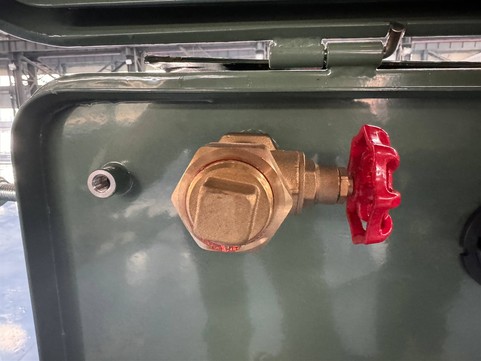 oil drain valve